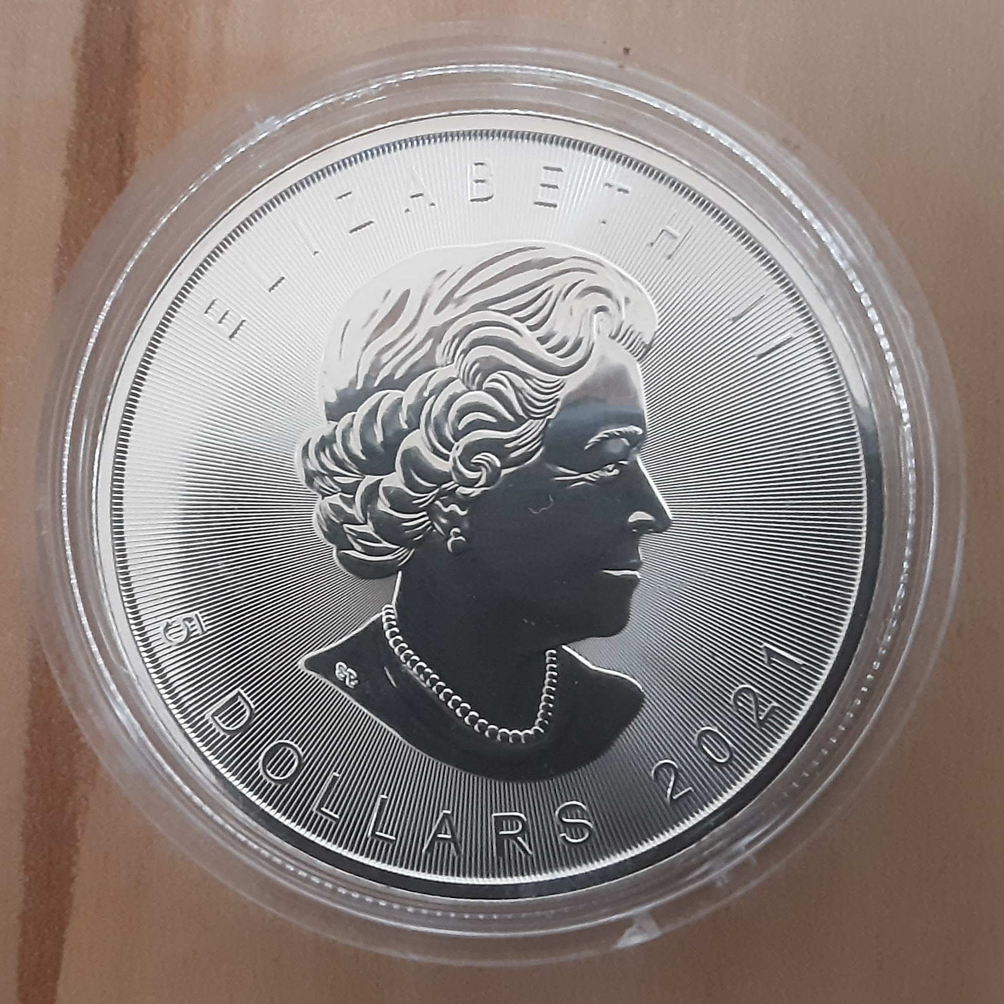 5 Dollar front