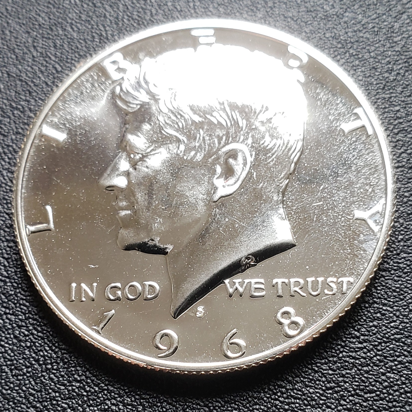 1/2 Dollar back