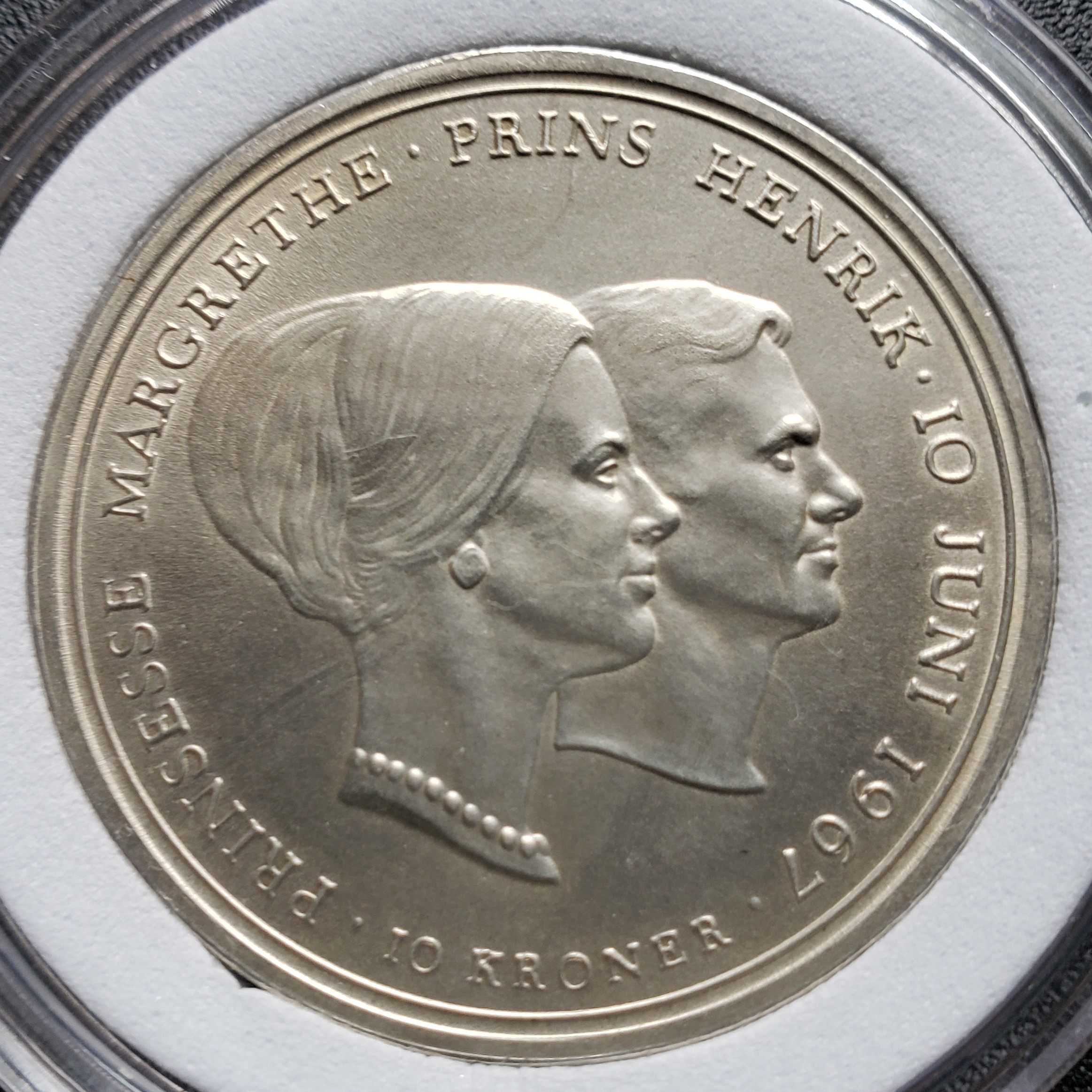 10 Krone back