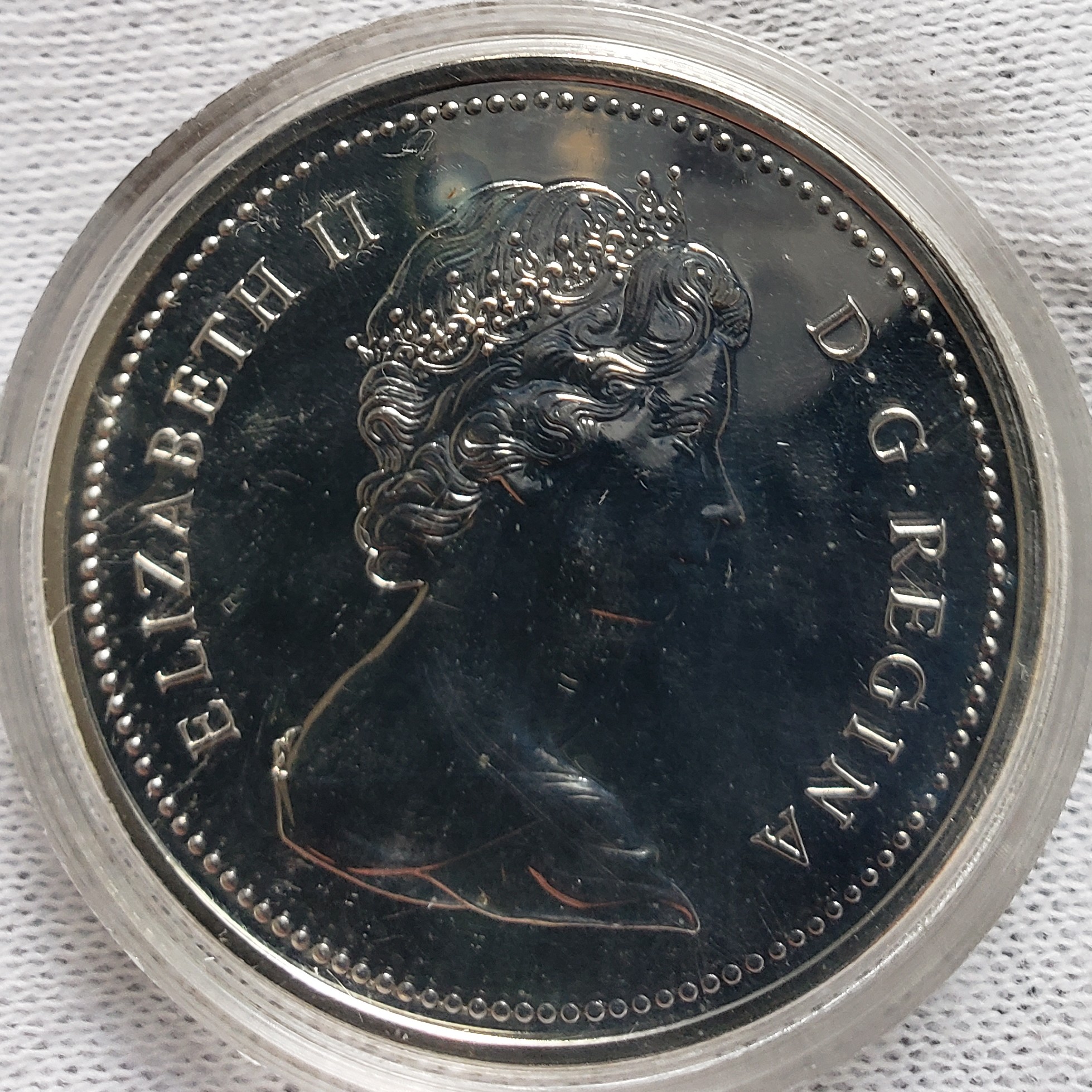 1 Dollar back