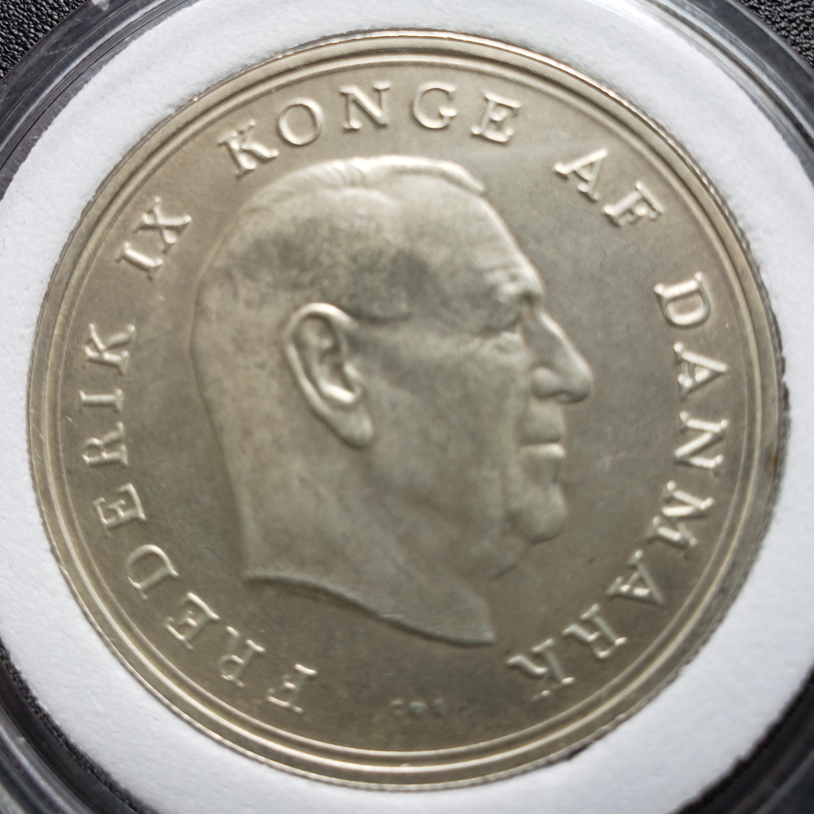 10 Krone front