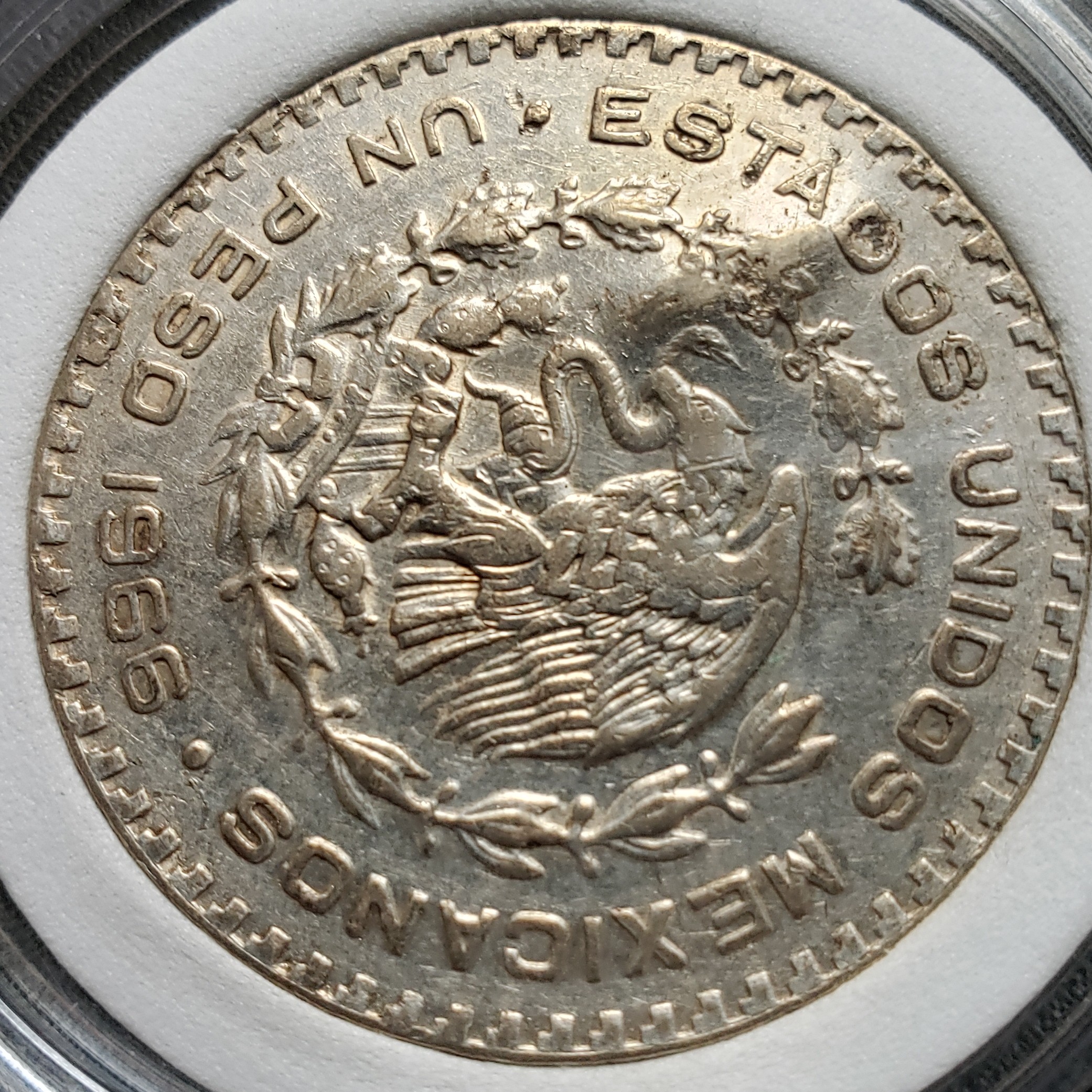 1 Peso front