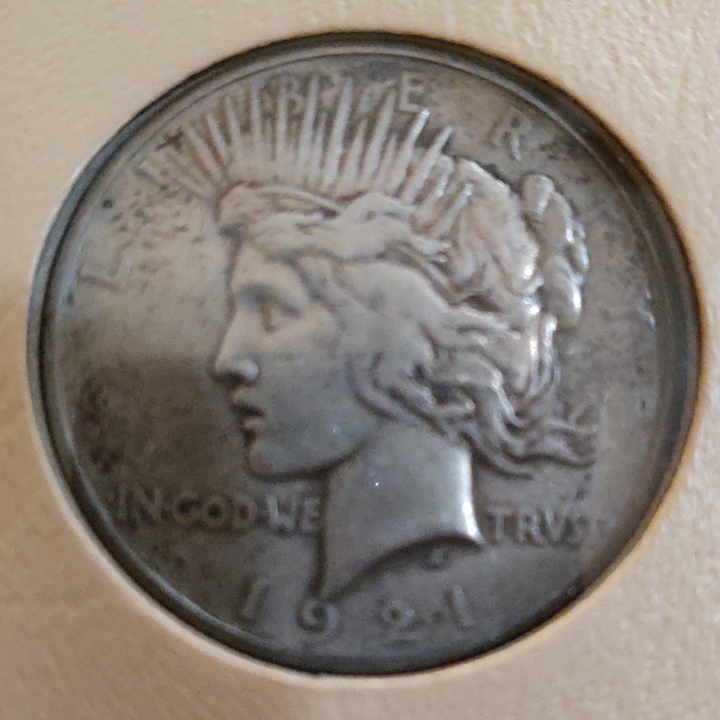 1 Dollar back