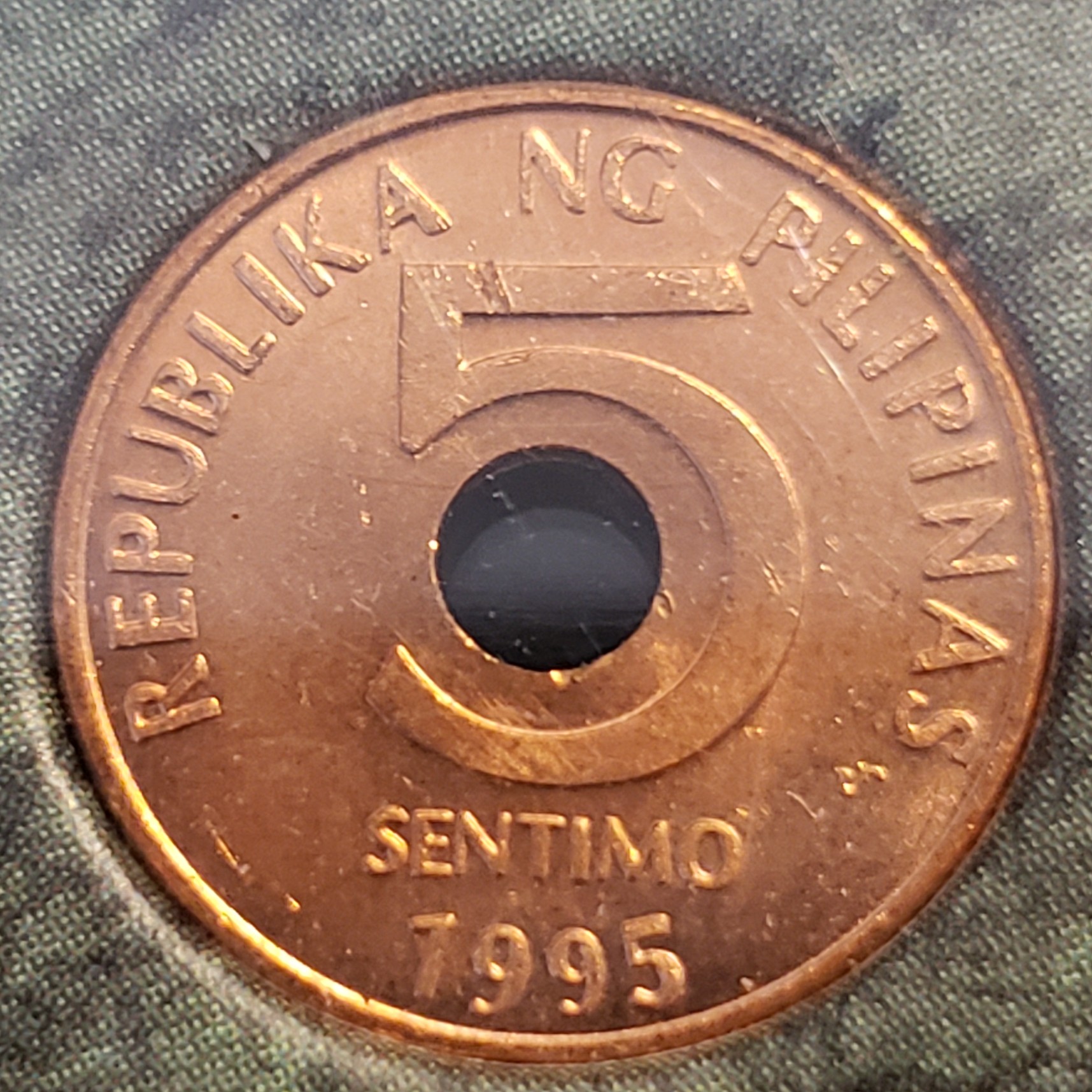 5 Céntimo back