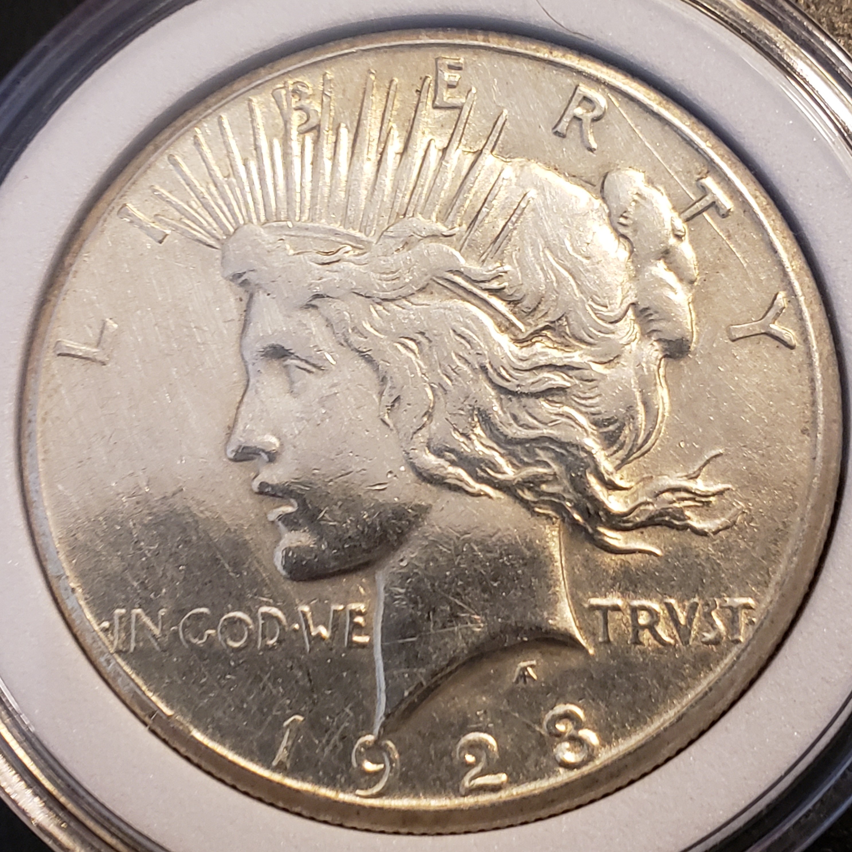 1 Dollar back