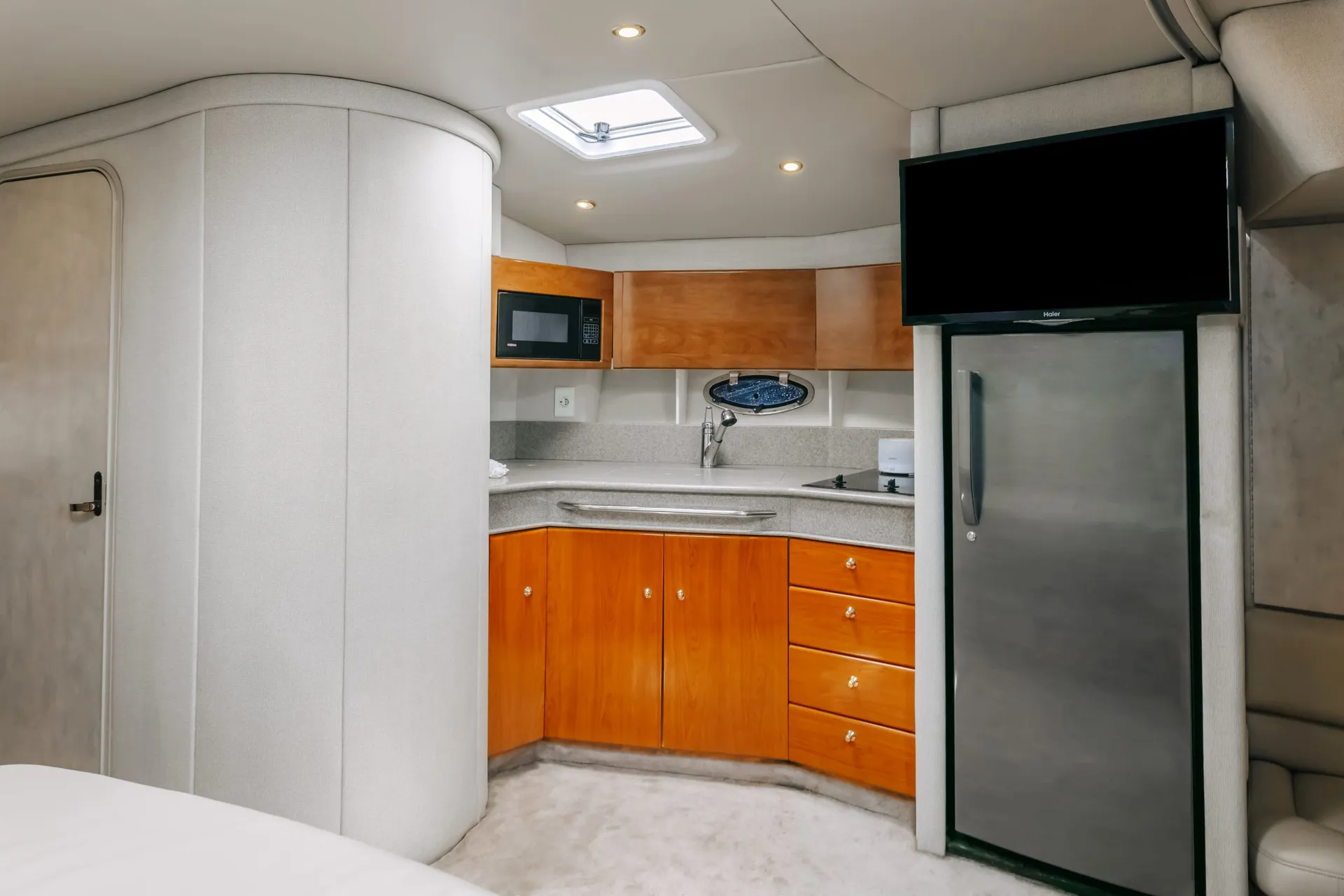 40ft Yacht SEAMASTER 3