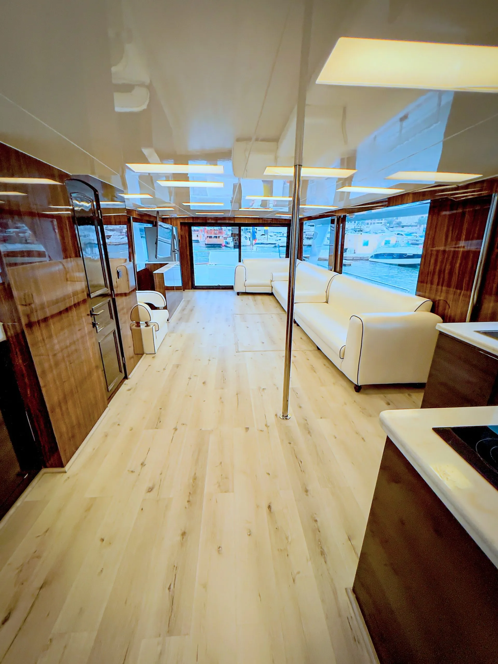 70ft Yacht SEAMASTER 5