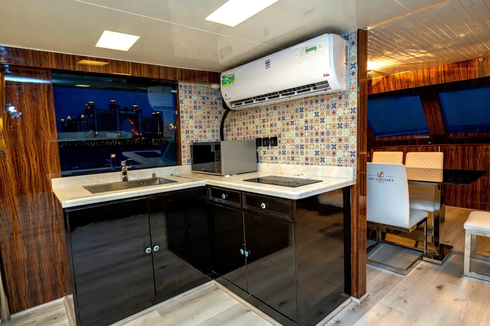 70ft Yacht SEAMASTER 5