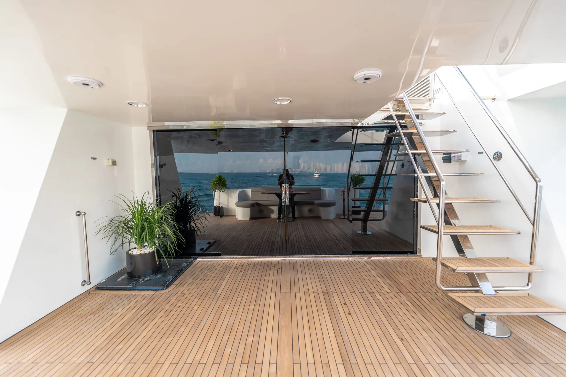 142ft Yacht SEAMASTER 9