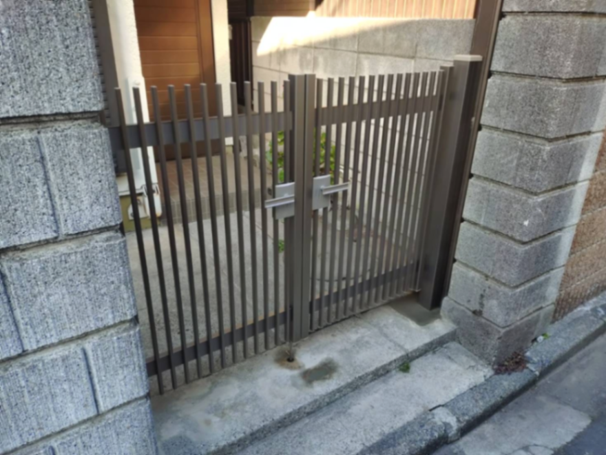 白岡市門扉新設工事