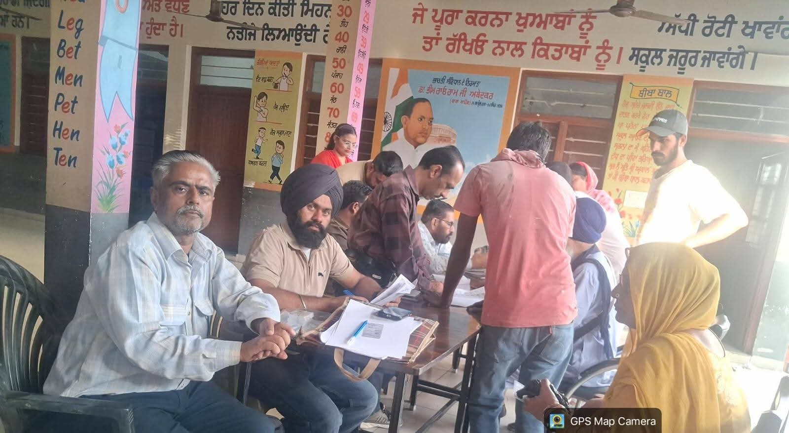 ਮੋਗਾ ਦੇ ਸਾਰੇ ਪੋਲਿੰਗ ਬੂਥਾਂ ’ਤੇ ਲਗਾਏ ਗਏ ਵਿਸ਼ੇਸ਼ ਕੈਂਪ