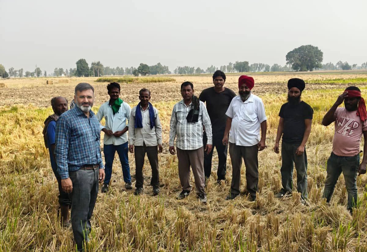 ਸੁਲਤਾਨਪੁਰ ਲੋਧੀ ਵਿਖੇ ਪਰਾਲੀ ਸਾੜਨ ਤੋਂ ਰੋਕਣ ਲਈ ਕਲੱਸਟਰ ਅਤੇ ਨੋਡਲ ਅਧਿਕਾਰੀਆਂ ਵੱਲੋਂ ਖੇਤਰੀ ਦੌਰੇ ਤੇਜ਼