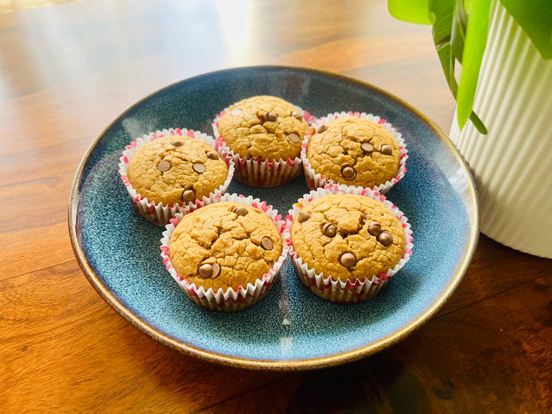 Oats jaggery chocochip cup cake(min order 6)
