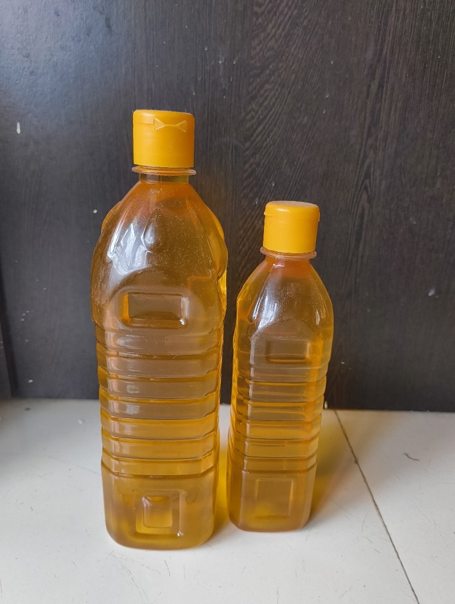 Cold-Pressed Groundnut Oil