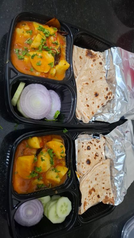 Aalu Tomato Semi Gravy Sabji and Ghee Fulka