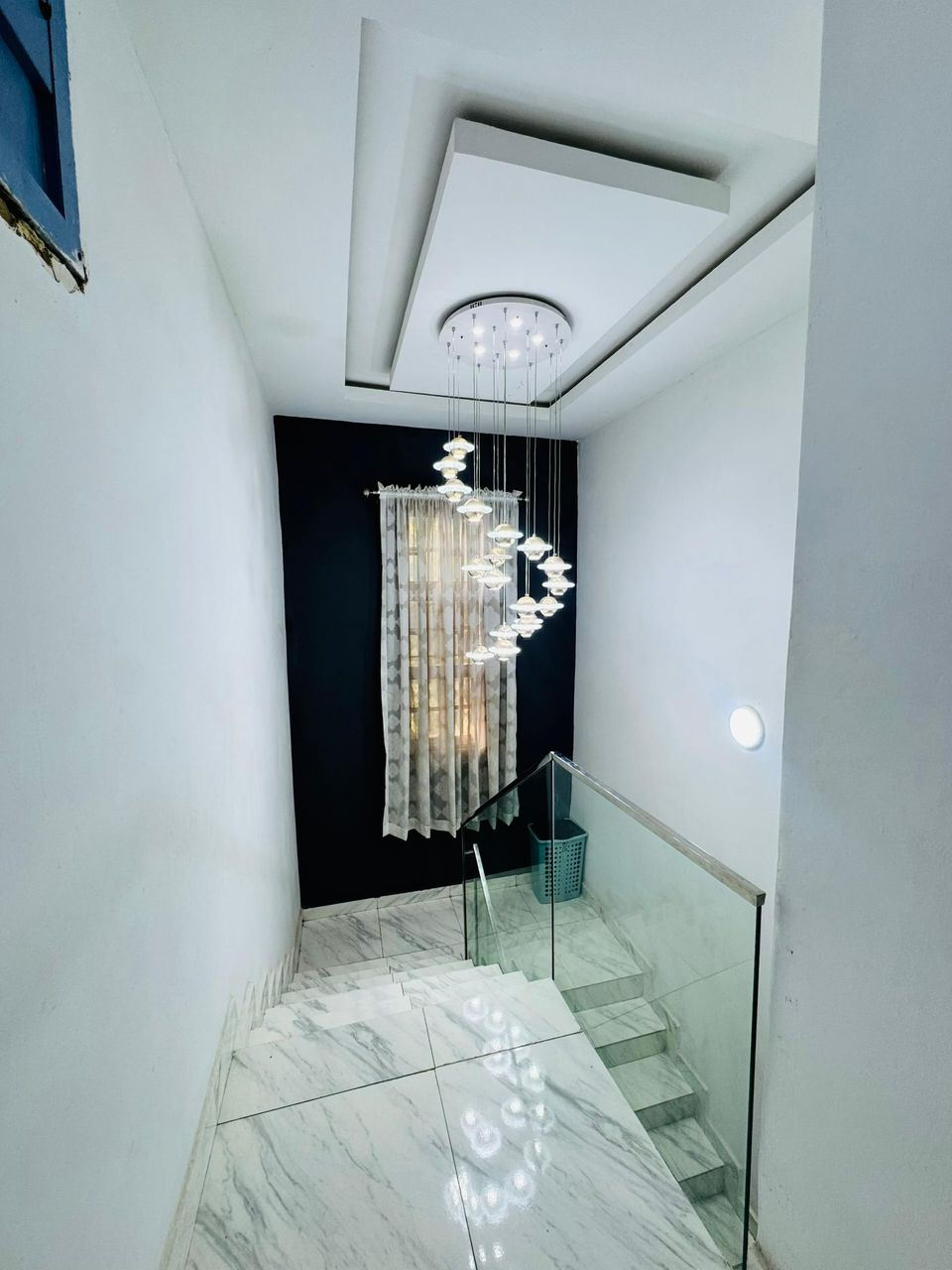Gallery image 7