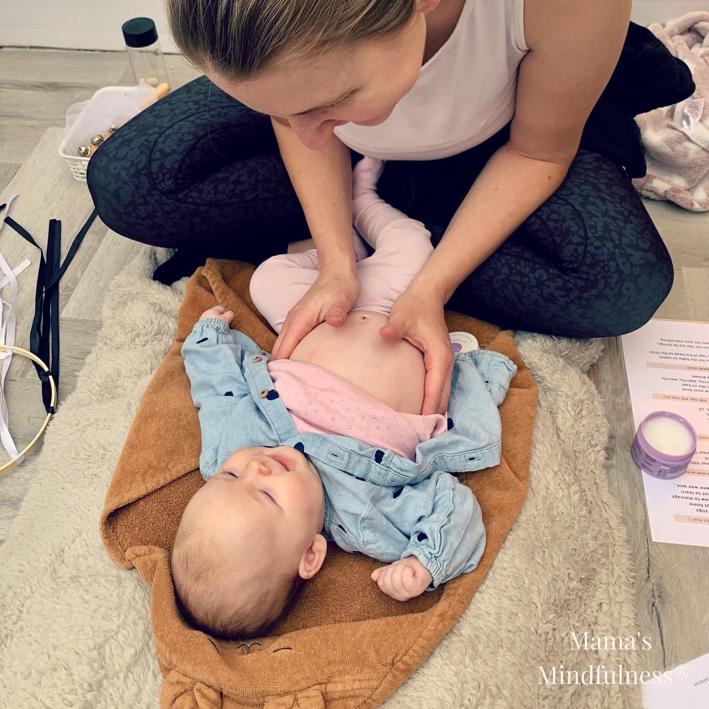 Mama's Mindfulness Baby Massage