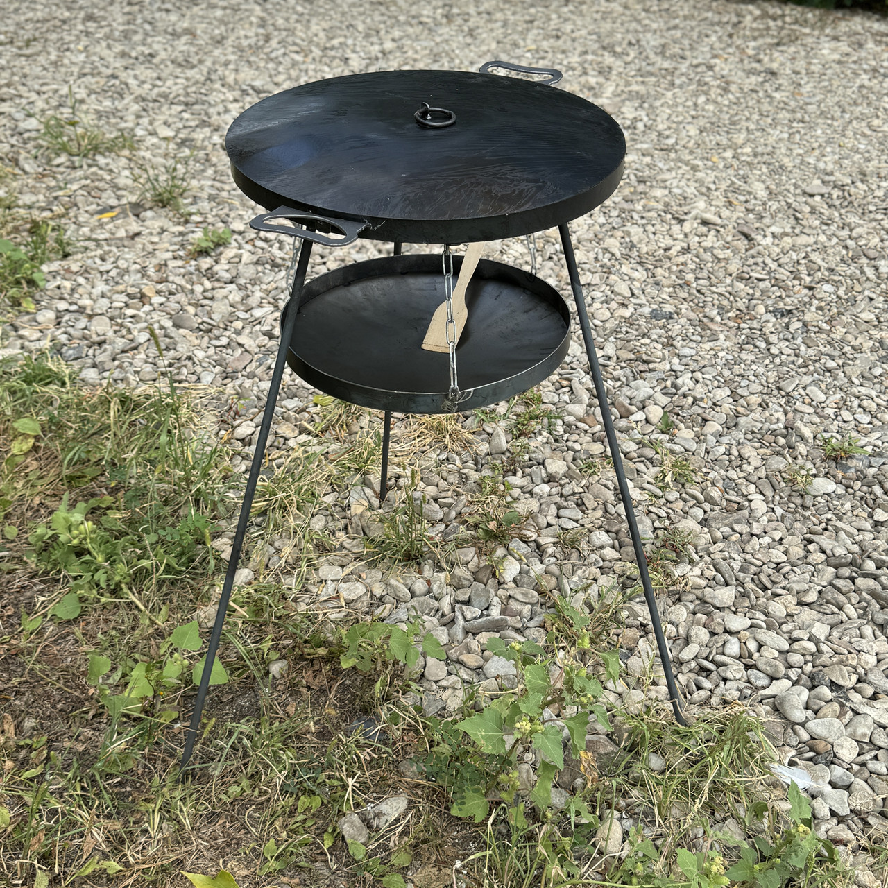 Сковорода з диска 40 см із кришкою та підставкою для вогню на розбірних ногах 1м