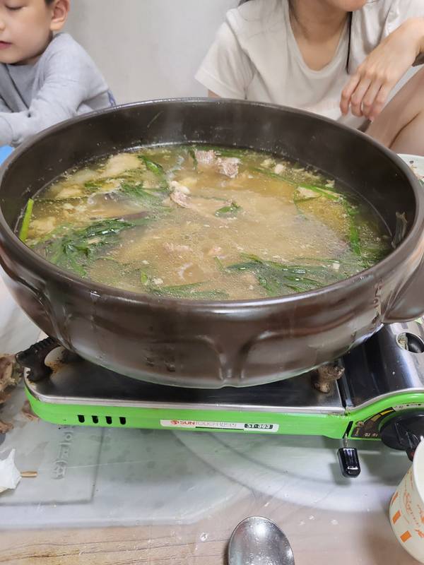 창바위식당