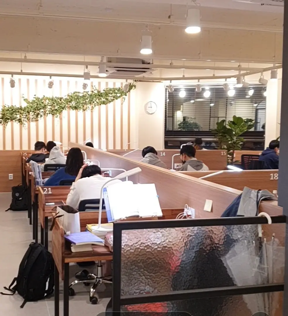 아레아스터디카페 사진 3