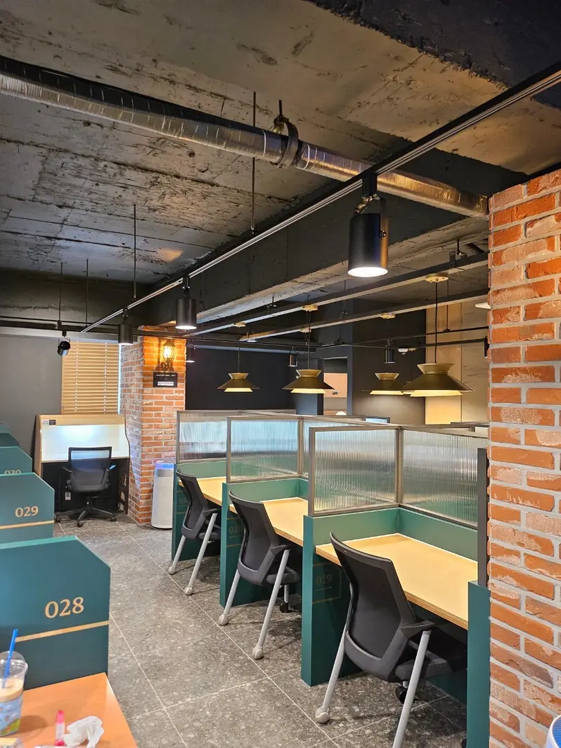 멘토즈 강남대청점 사진 3