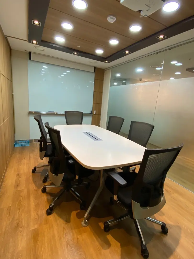 헤드오피스비즈니스센터 교대점 사진 3