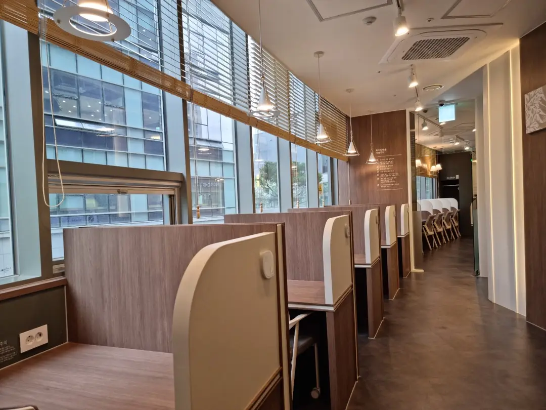 화이트펜슬스터디카페 상일동역점