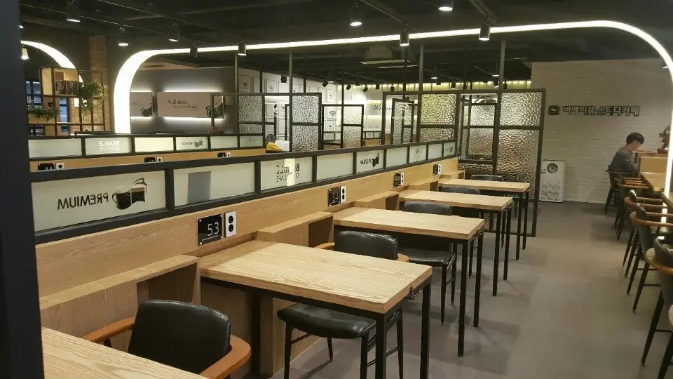 비에이블스터디카페 신목동센터 사진 3