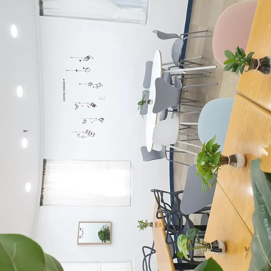예나스 사진 4