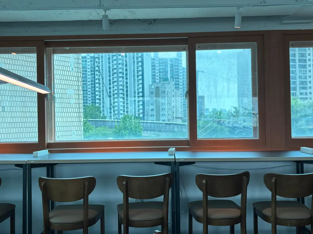 앵커스터디카페 워크라운지 사진 4