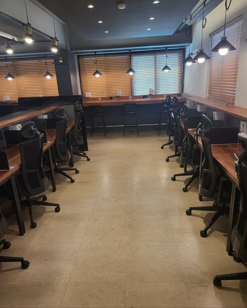 두잇스터디카페 명일센터 사진 2