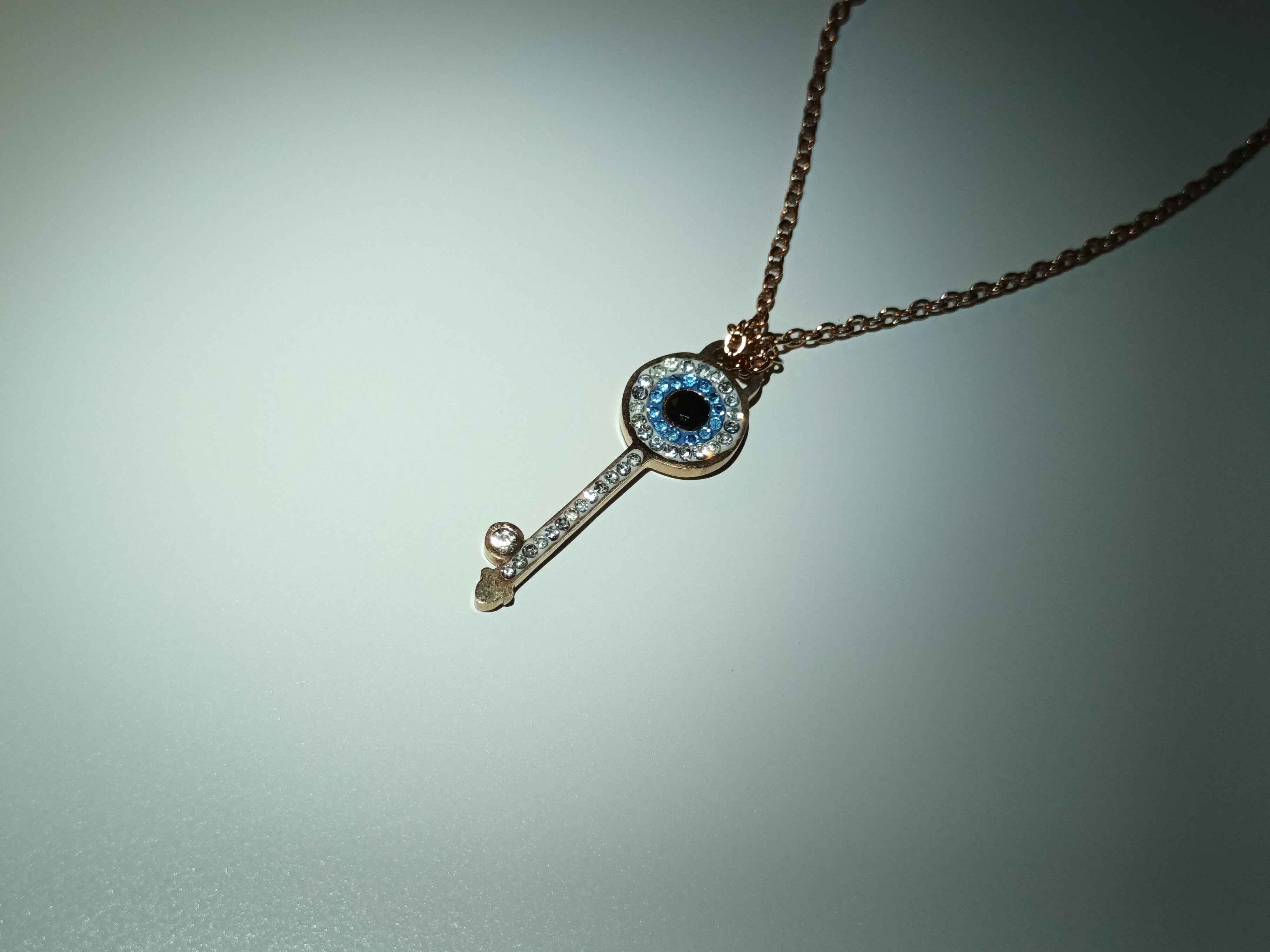 Collar Llave Ojo