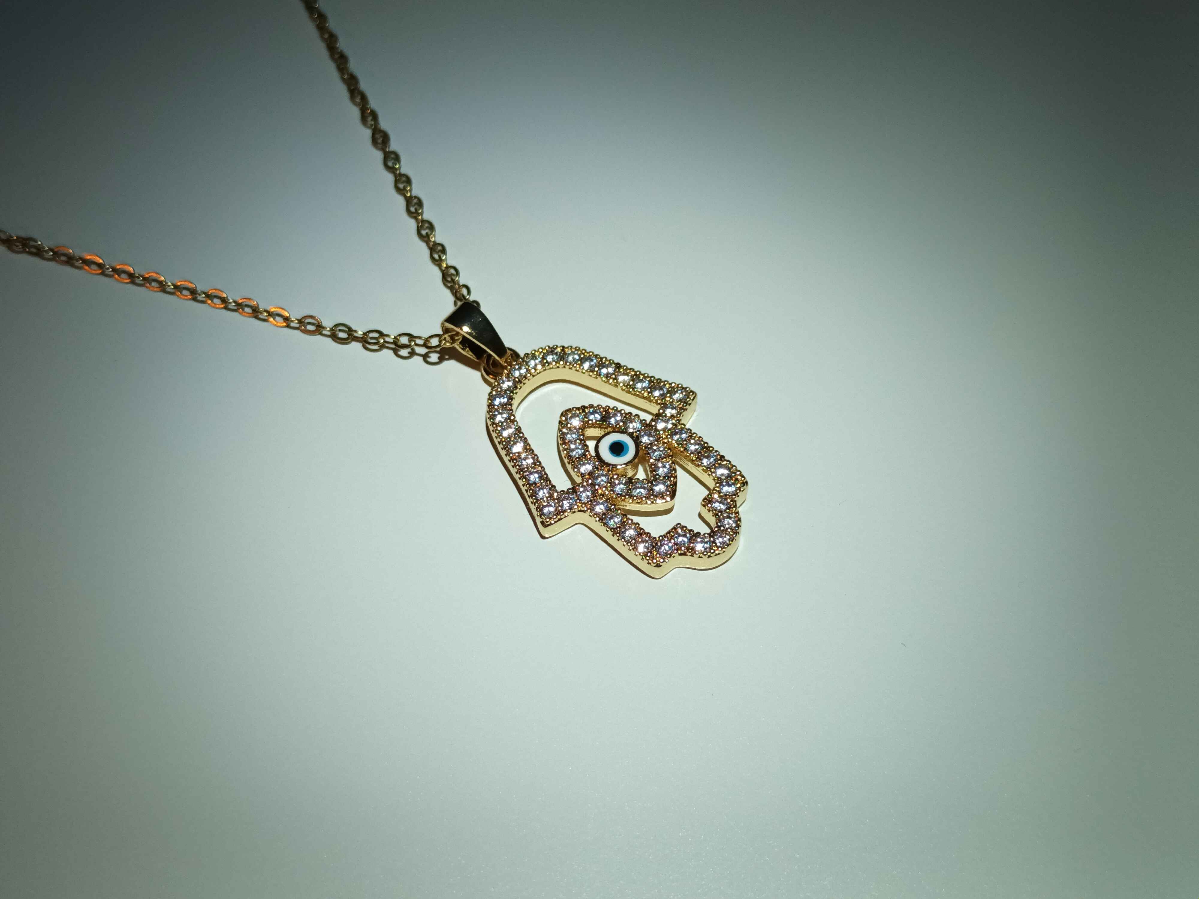 Collar Mano de Fátima con Ojo Turco