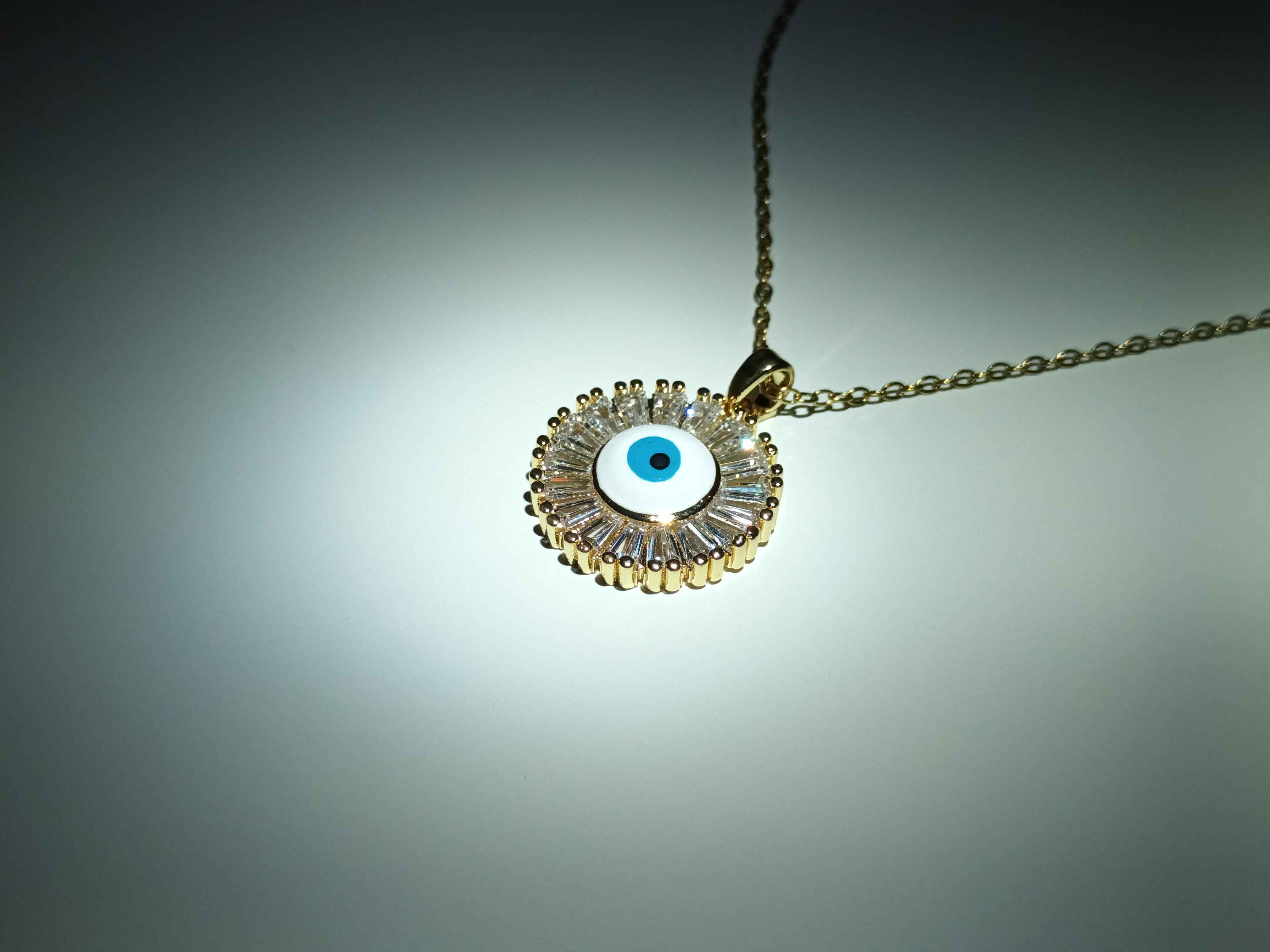 Collar Ojo Solar