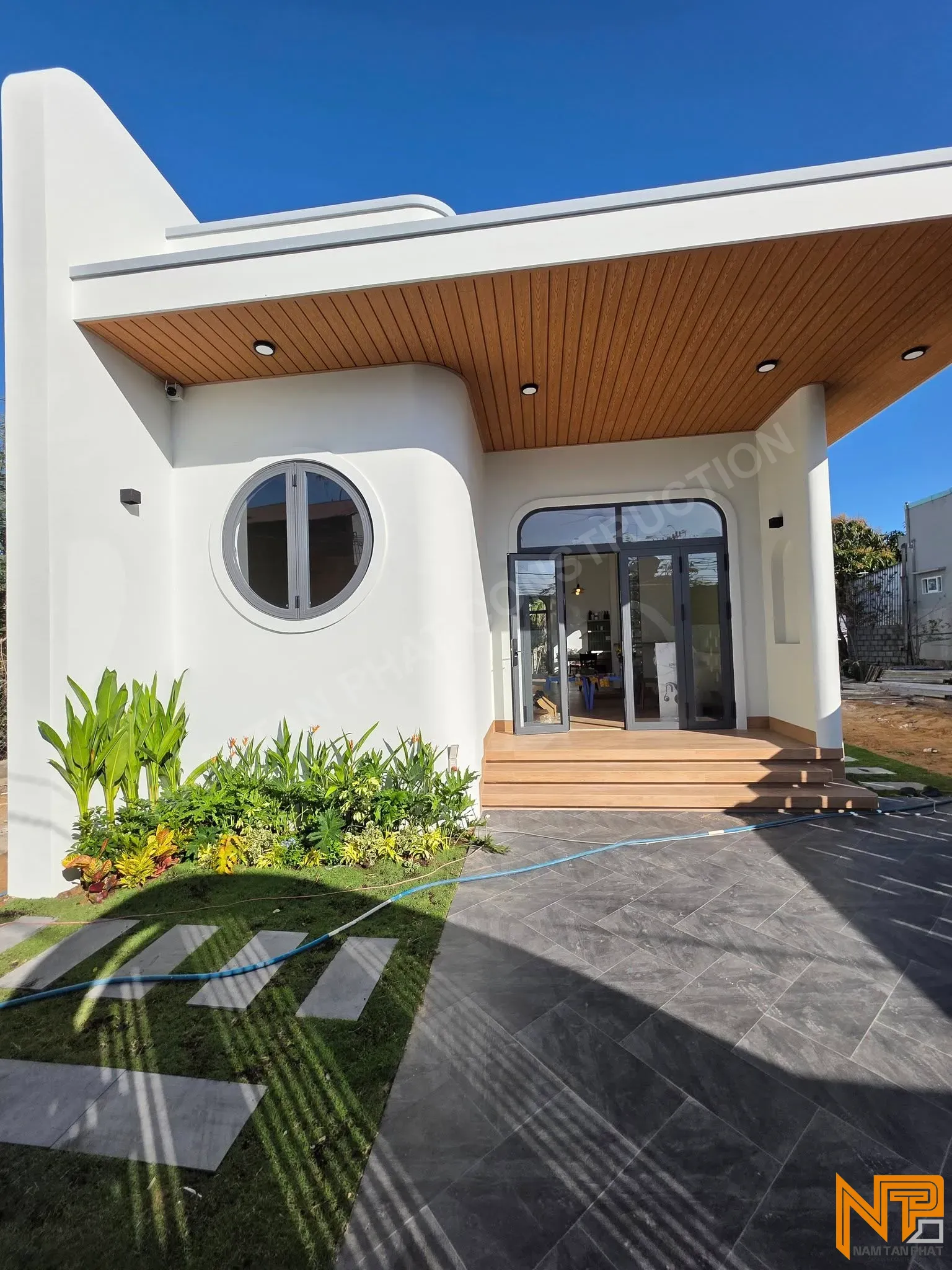 Hình ảnh công trình Anh Hà 8*20m - Ngoại Thất 2