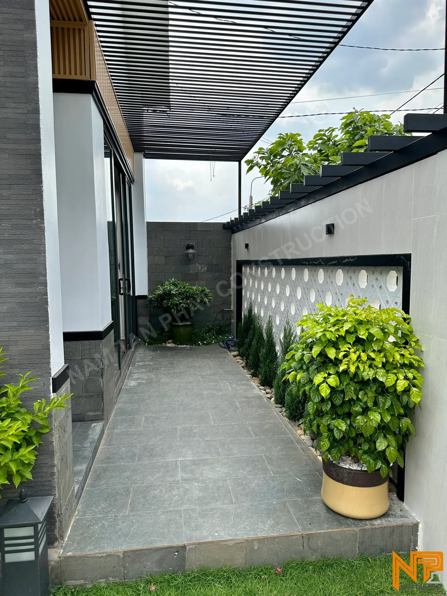 Hình ảnh công trình Nhà Anh Nguyên Sơn 14*18m - Ngoại Thất 8