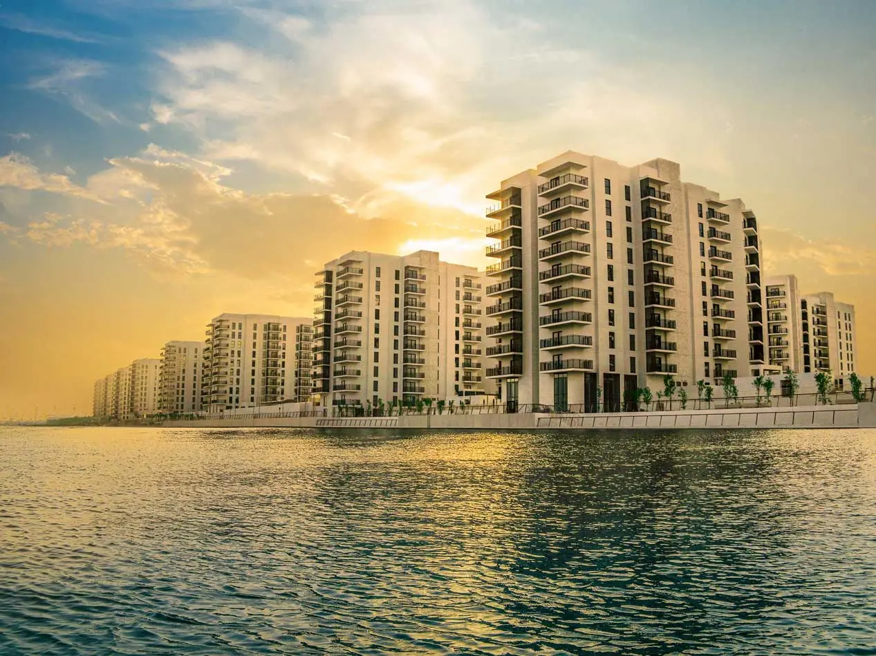 Panoramic Water View | Spacious Studio | Close to Yas Attractions