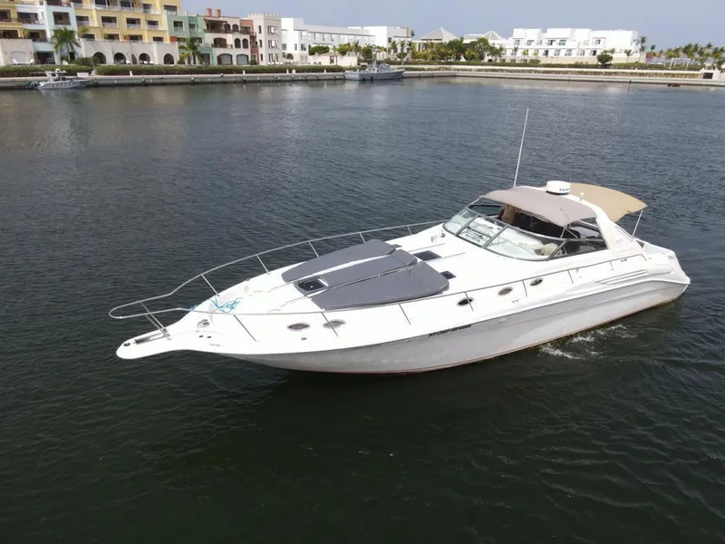 Sea Ray 45 ft