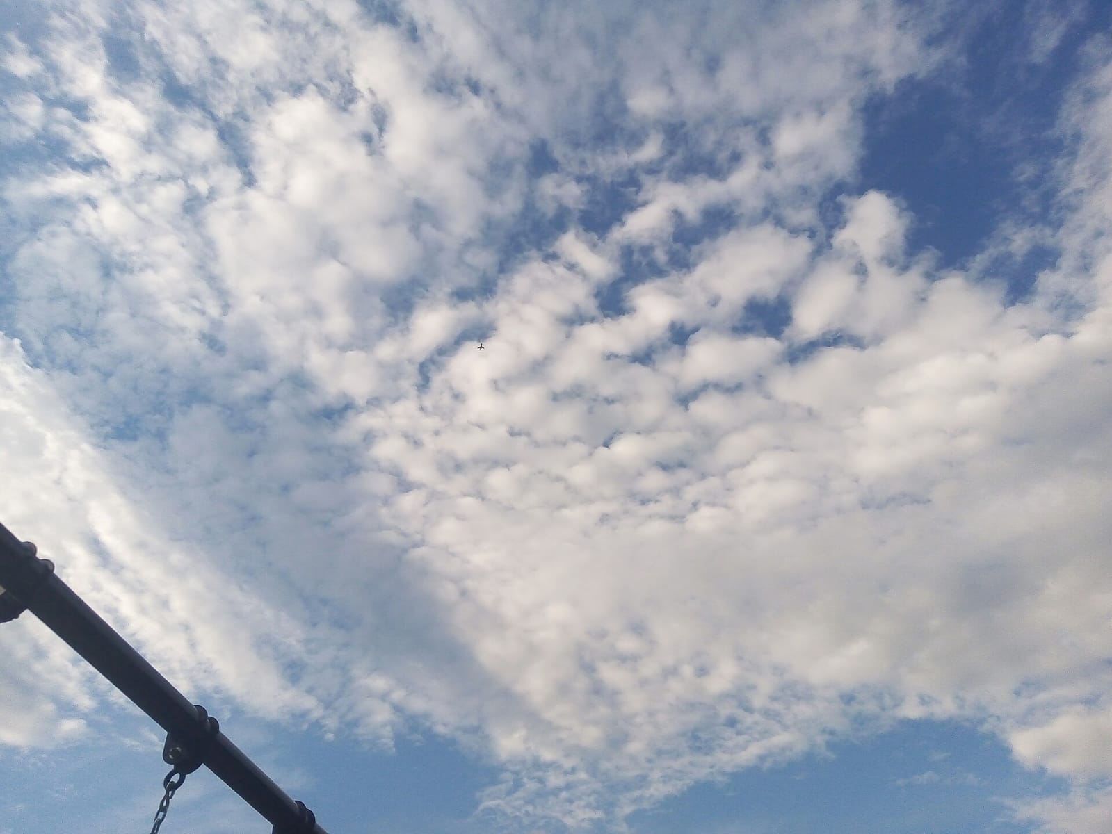 Altocumulus (Ac)