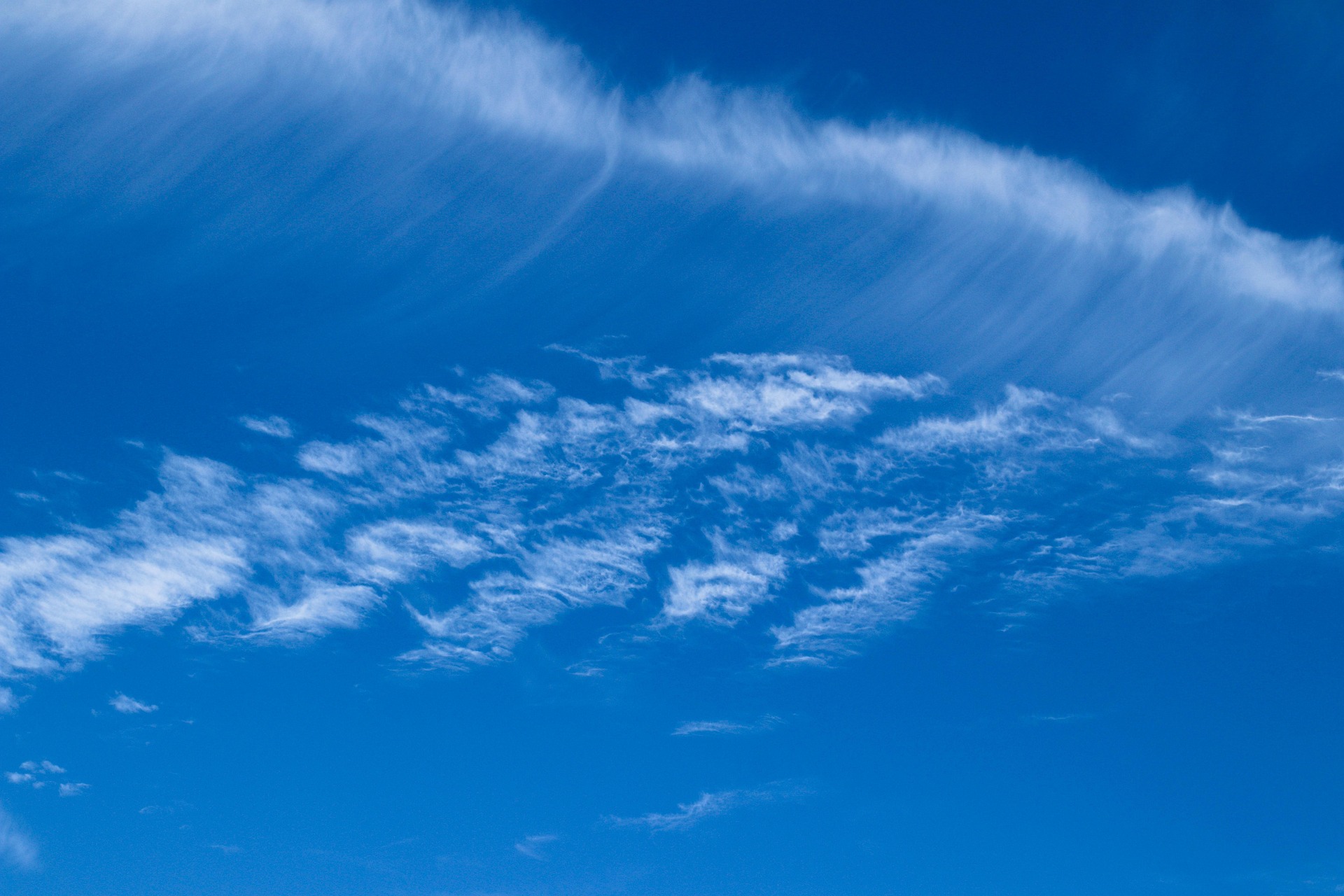 Cirrus (Ci)