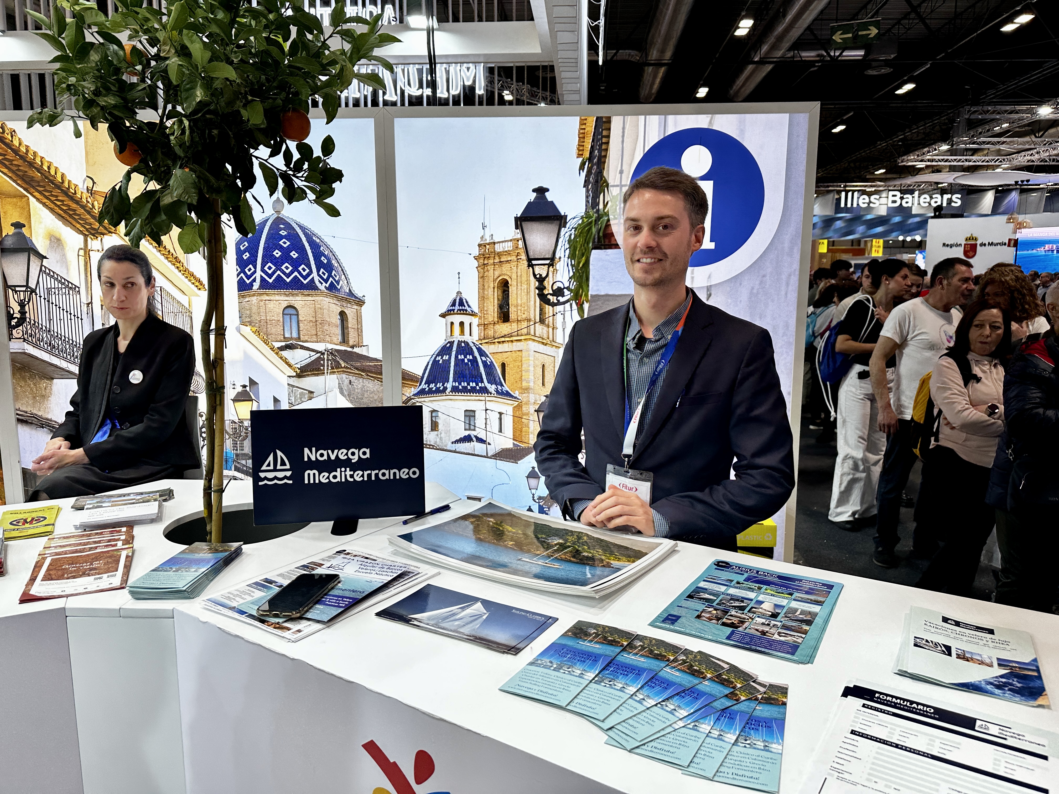 Expositor de Navega Mediterráneo en Fitur 2025