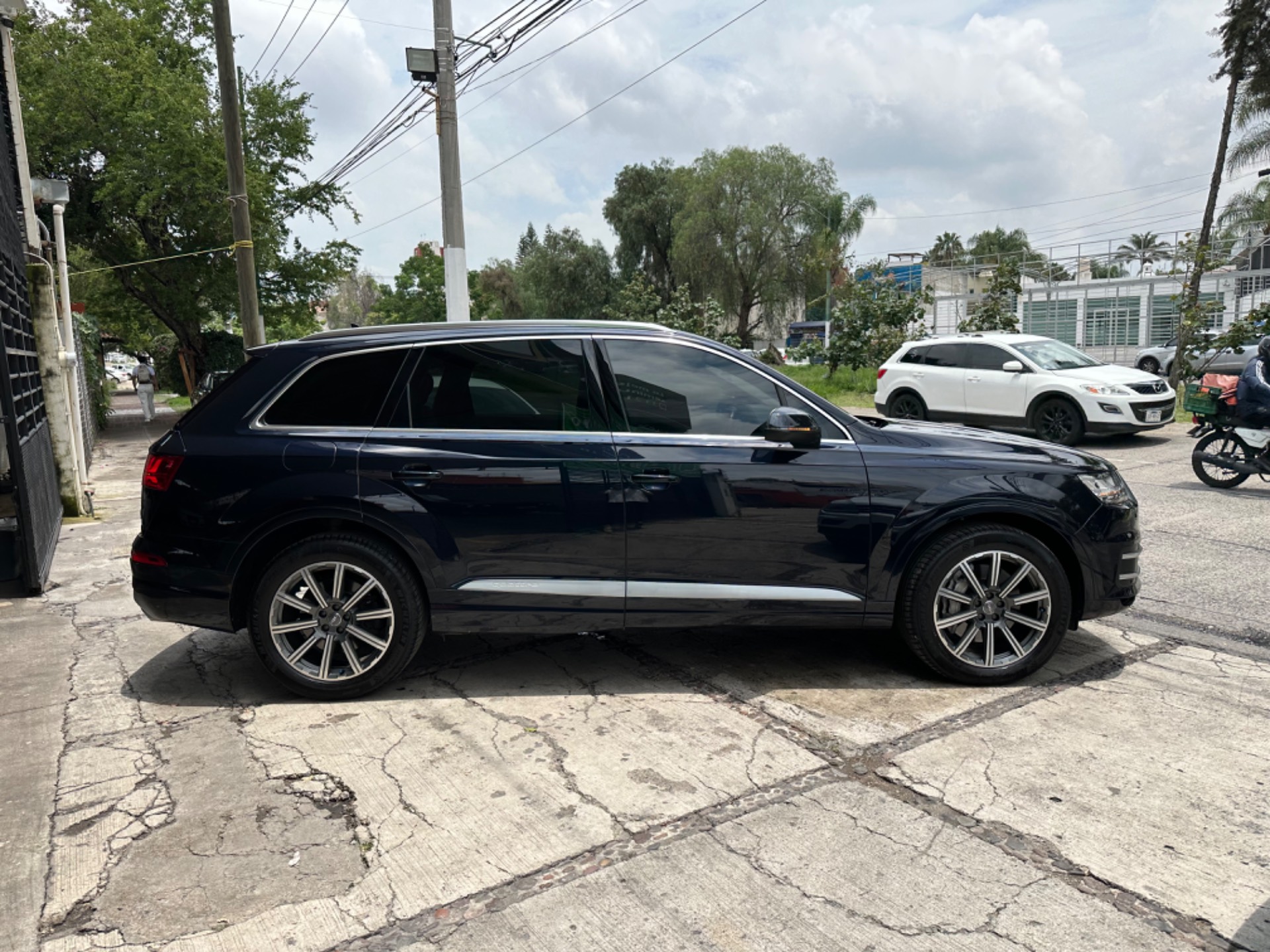 Audi Q7 Elite 2017-preview-4
