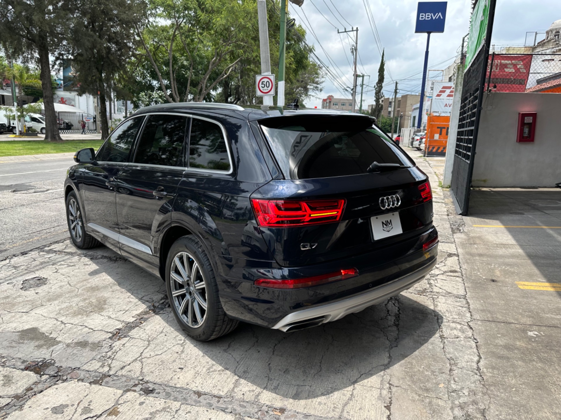 Audi Q7 Elite 2017-preview-7