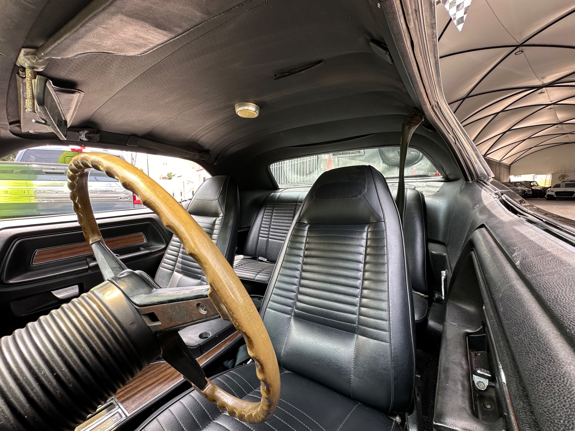 Dodge Challenger  1970-preview-10