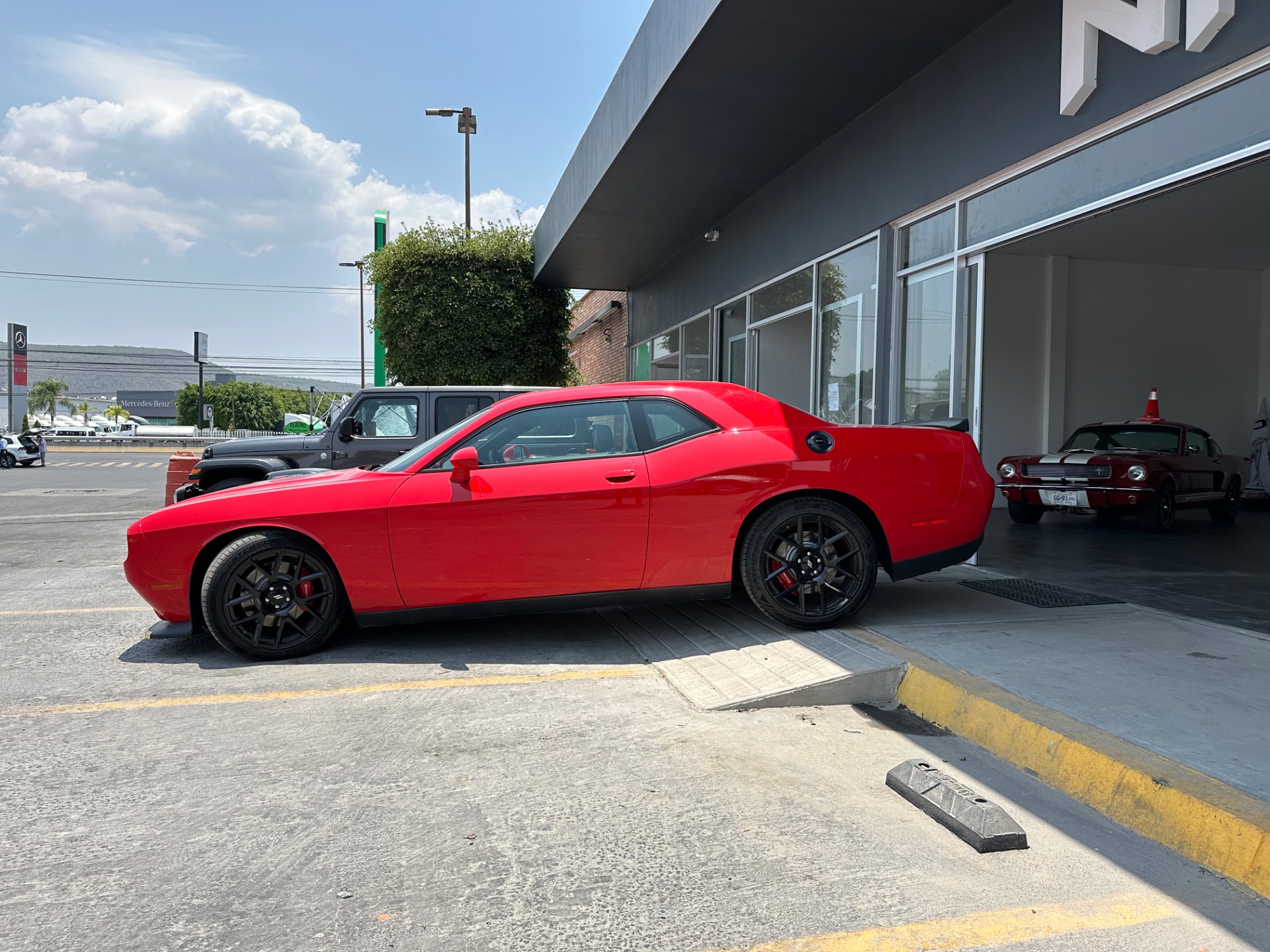Dodge Challenger Scat Pack  2019-preview-9