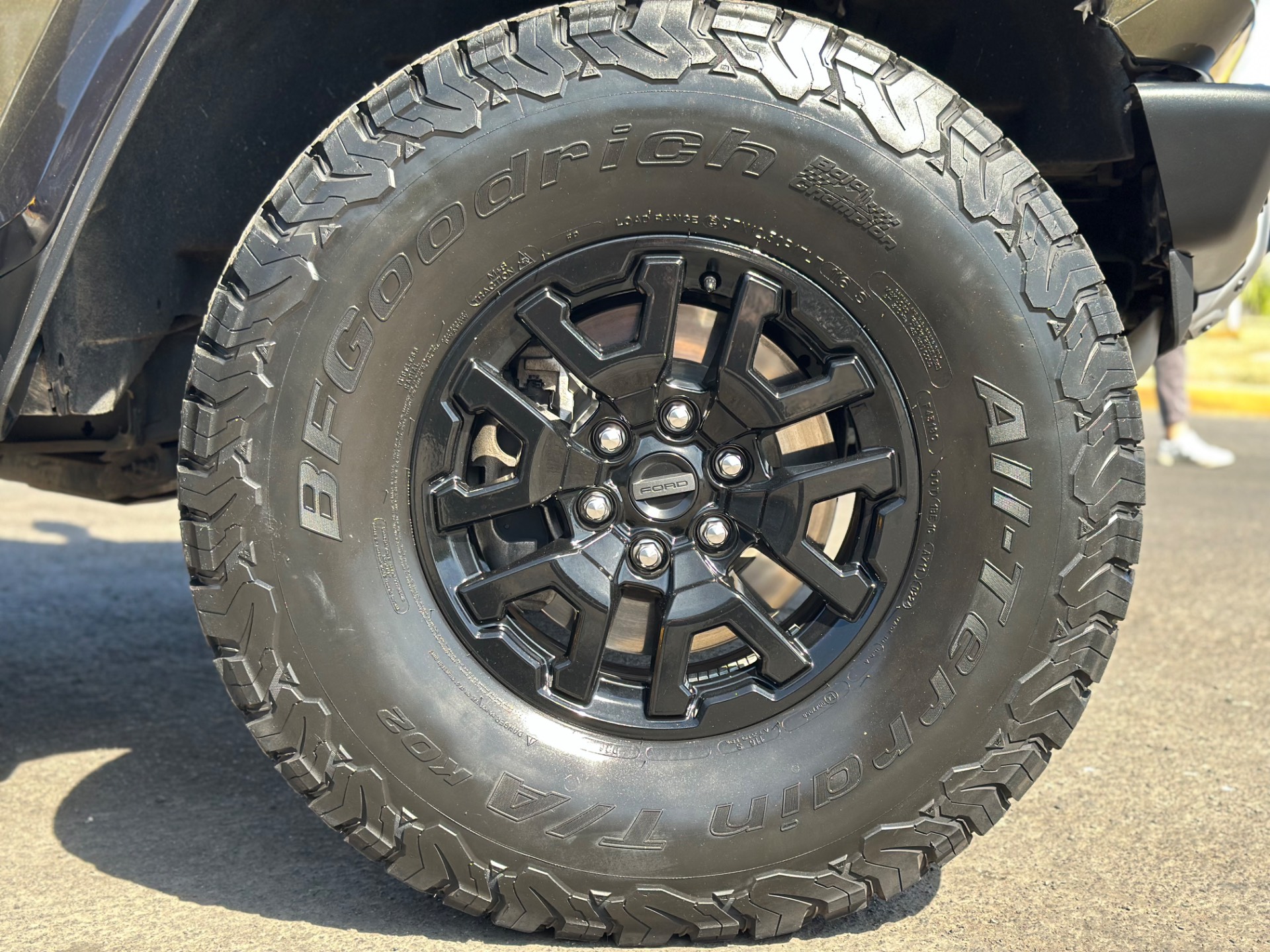 Ford Bronco Raptor  2024-preview-12