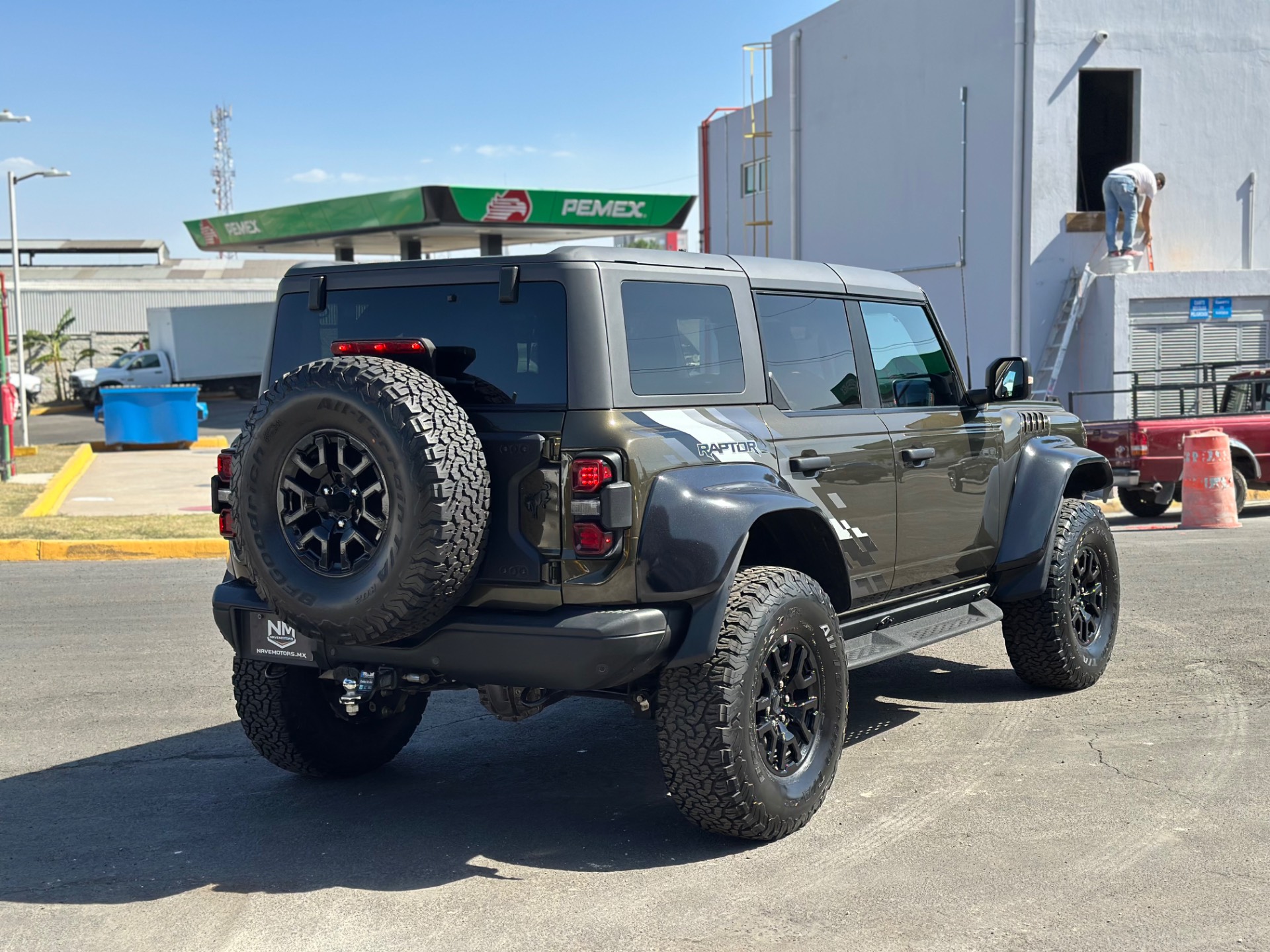 Ford Bronco Raptor  2024-preview-5