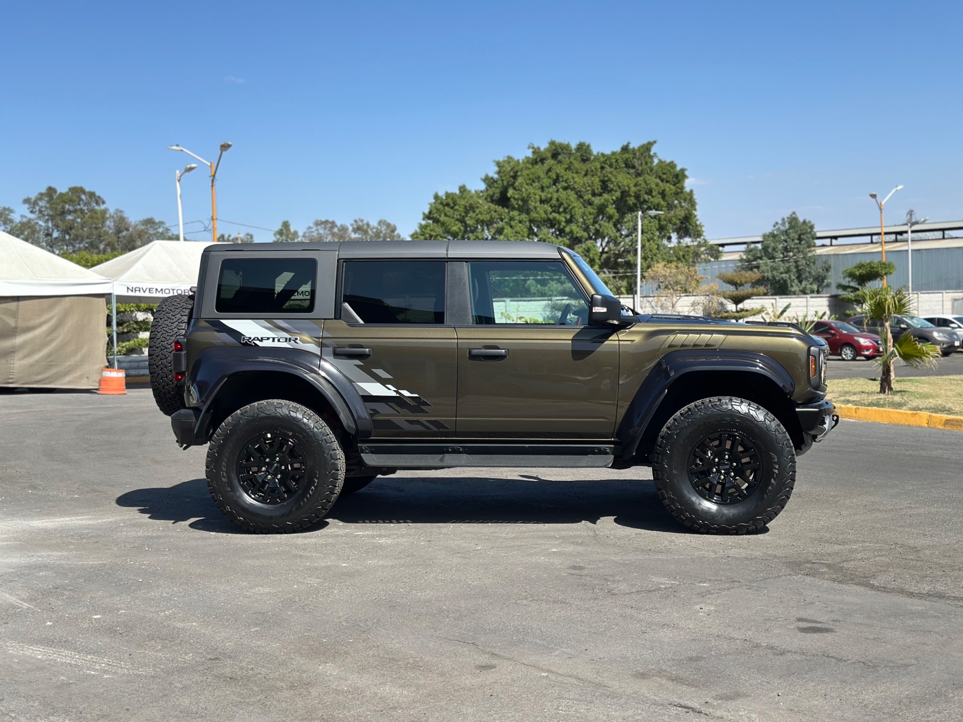 Ford Bronco Raptor  2024-preview-6