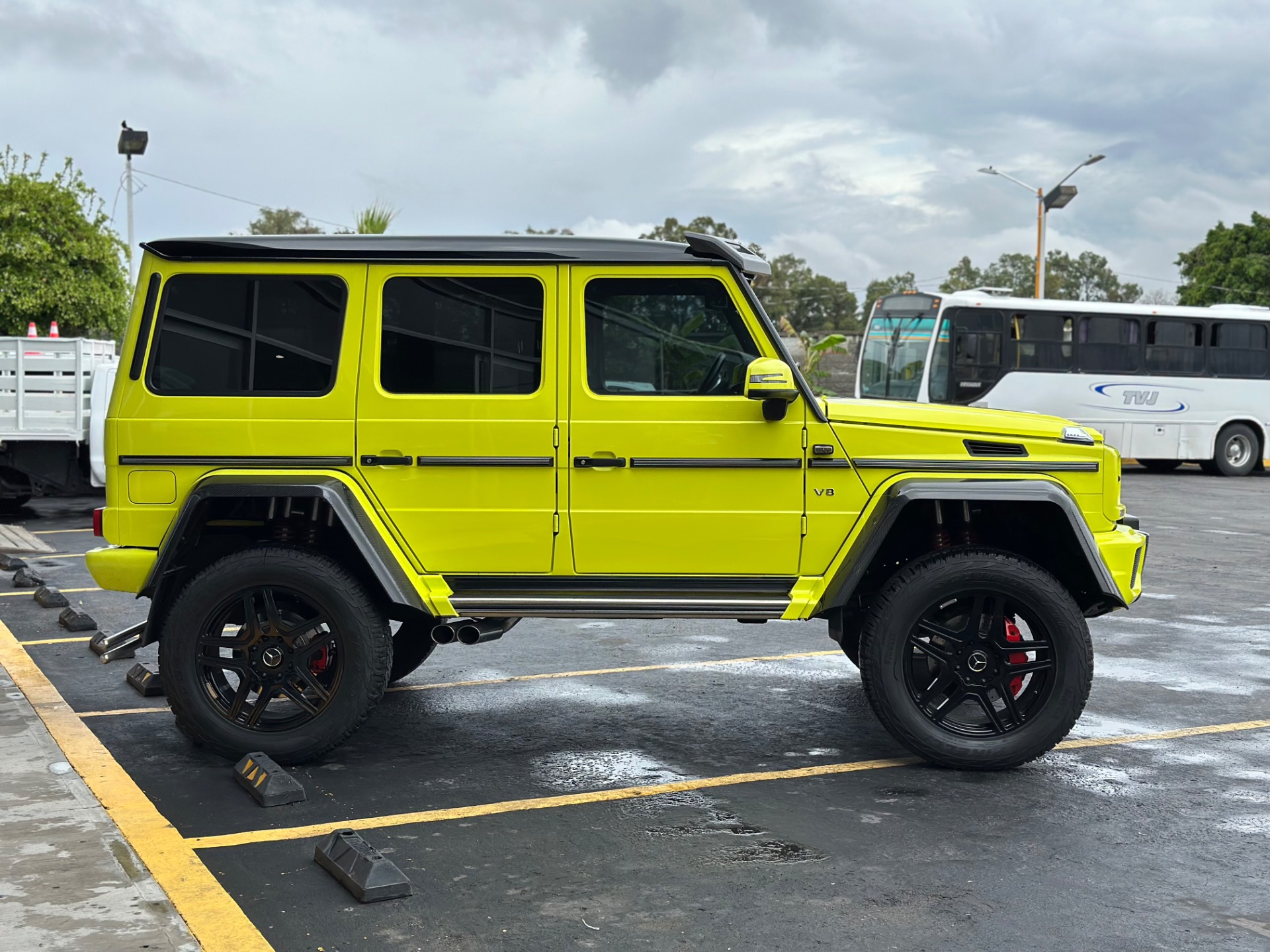 Mercedes-Benz G500 4x4 Squared  2017-preview-4