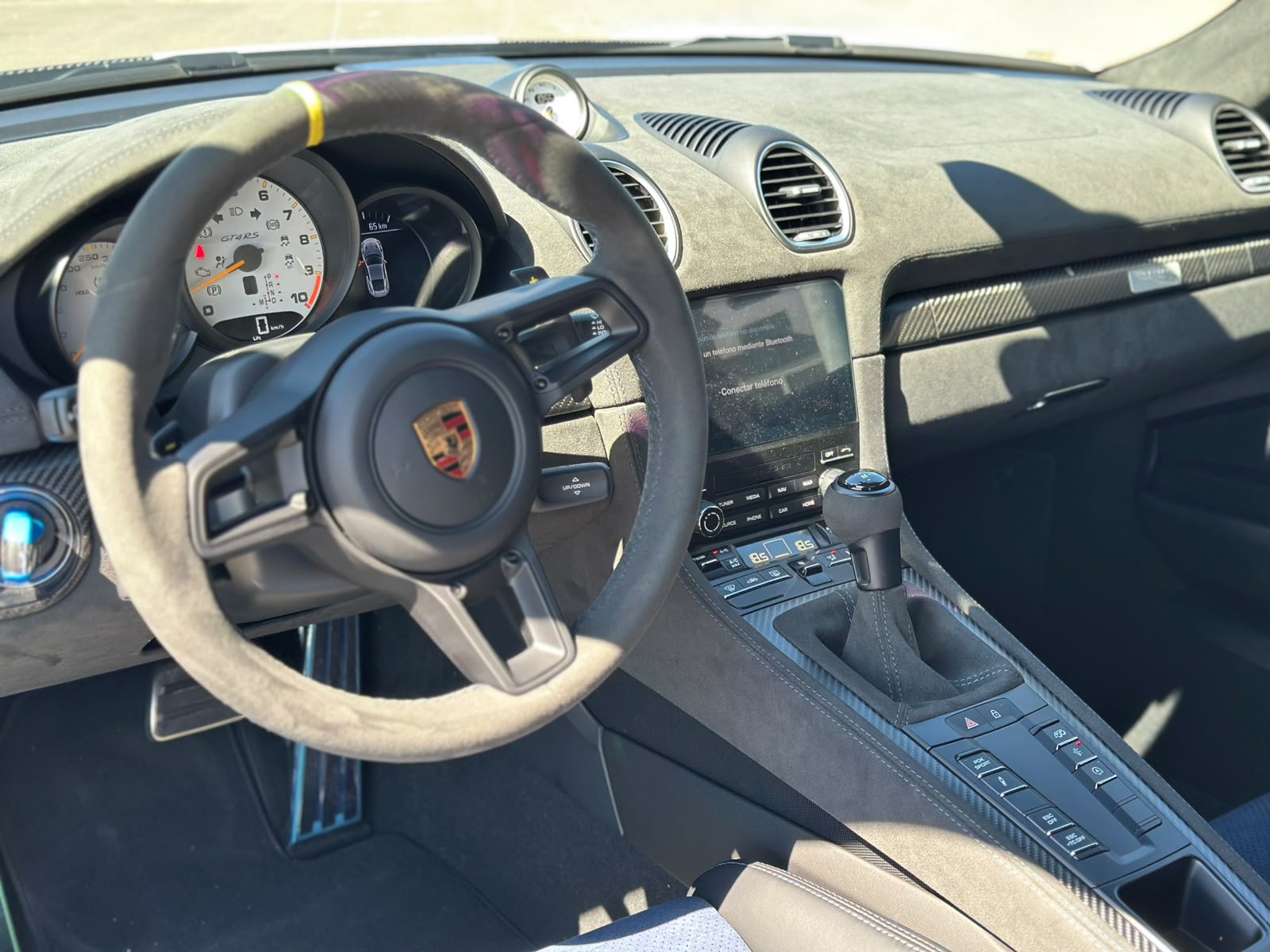 Porsche GT4 RS 2025-preview-17